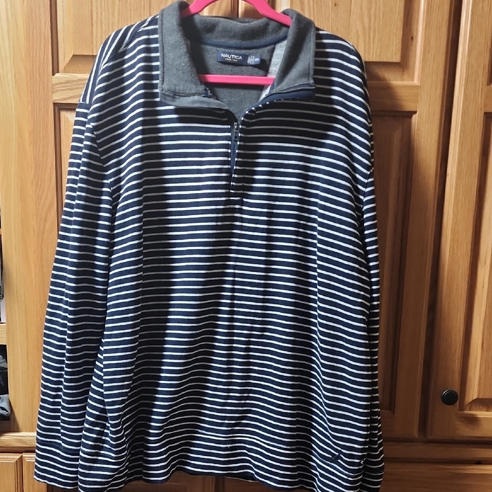 Nautica Men's Black and White Striped Zip-Up Sweater
